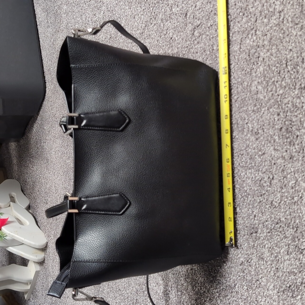 Michael Kors Kimberly Large Pebbled Leather and Logo 3-in-1 Tote Bag Set - Picture 4 of 16